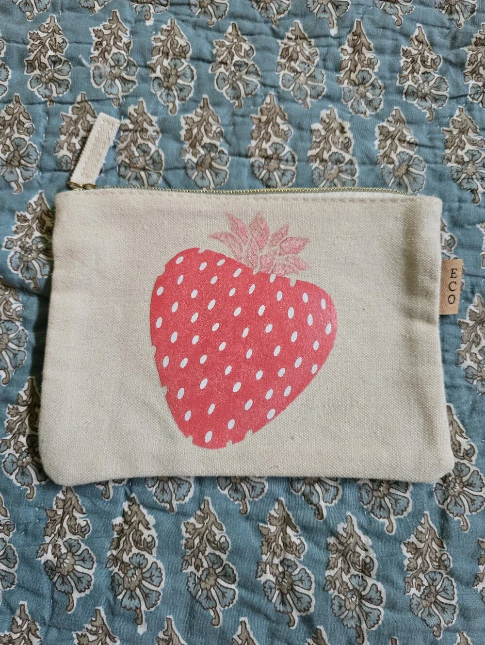 LOF Love of Fashion Strawberry Eco Cotton Canvas Zippered Bag Pouch - Like New
